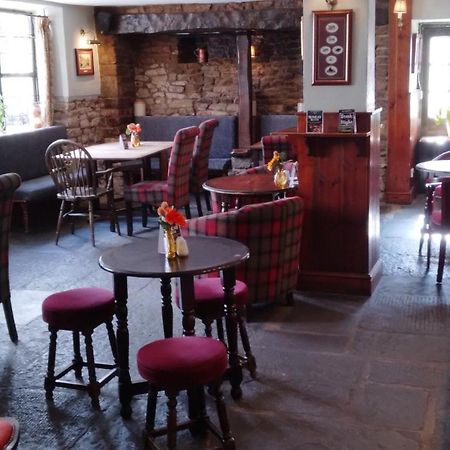 The George Inn Mere  Екстер'єр фото